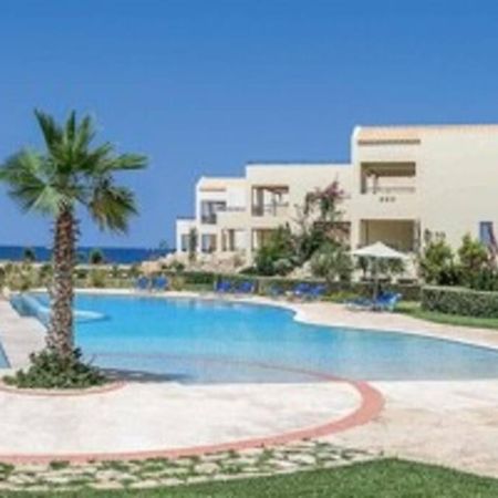 Odyssey Beach Front Apartment Chania  ภายนอก รูปภาพ