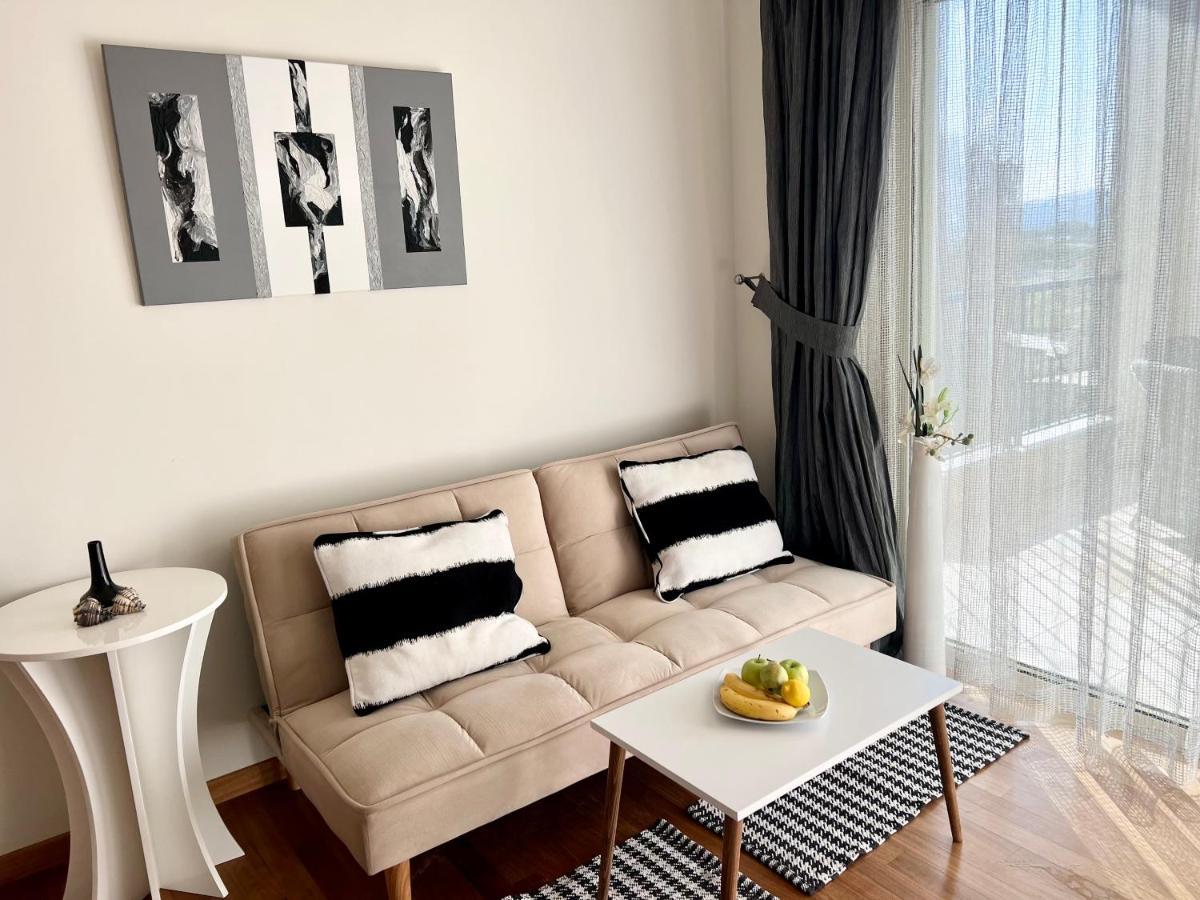Odyssey Beach Front Apartment Chania  ภายนอก รูปภาพ