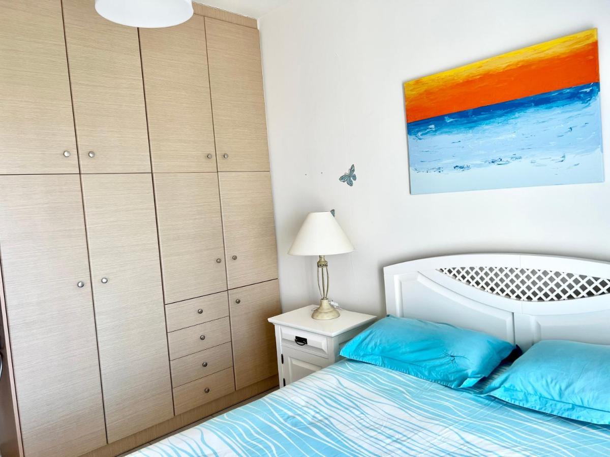 Odyssey Beach Front Apartment Chania  ภายนอก รูปภาพ